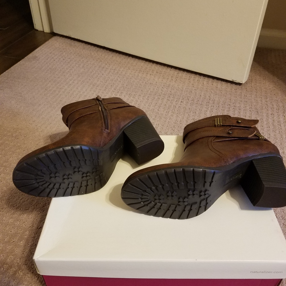 Booties - Picture 4 of 4